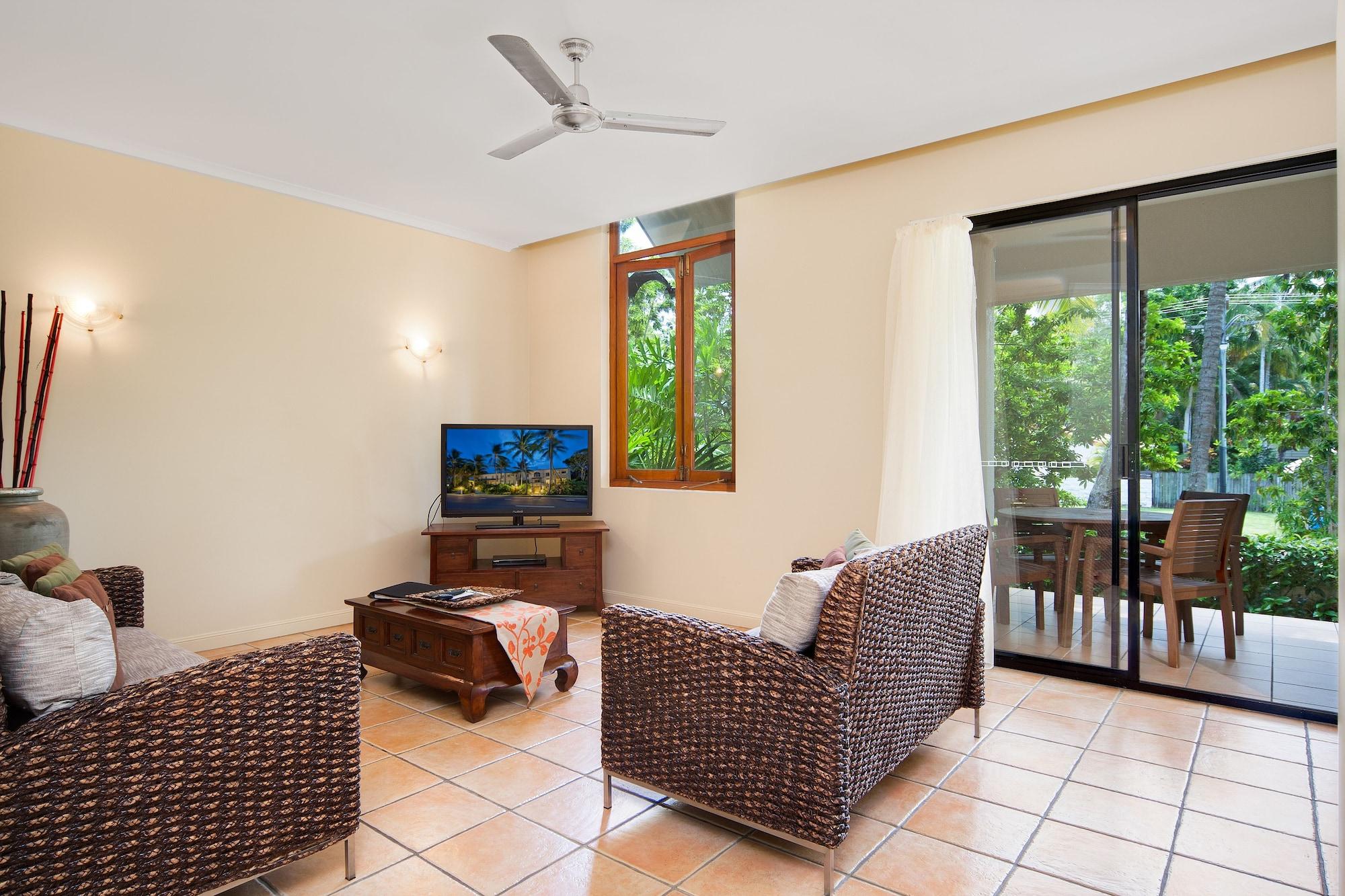 The Mediterranean Port Douglas Exterior foto
